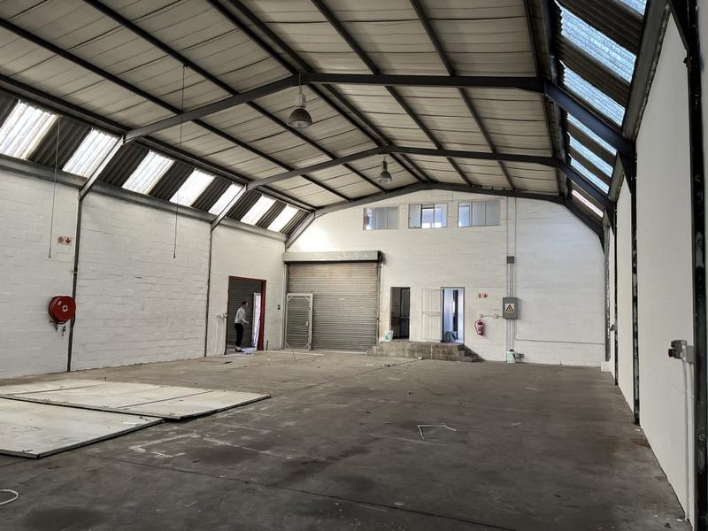 To Let Commercial Property for Rent in Montague Gardens Western Cape